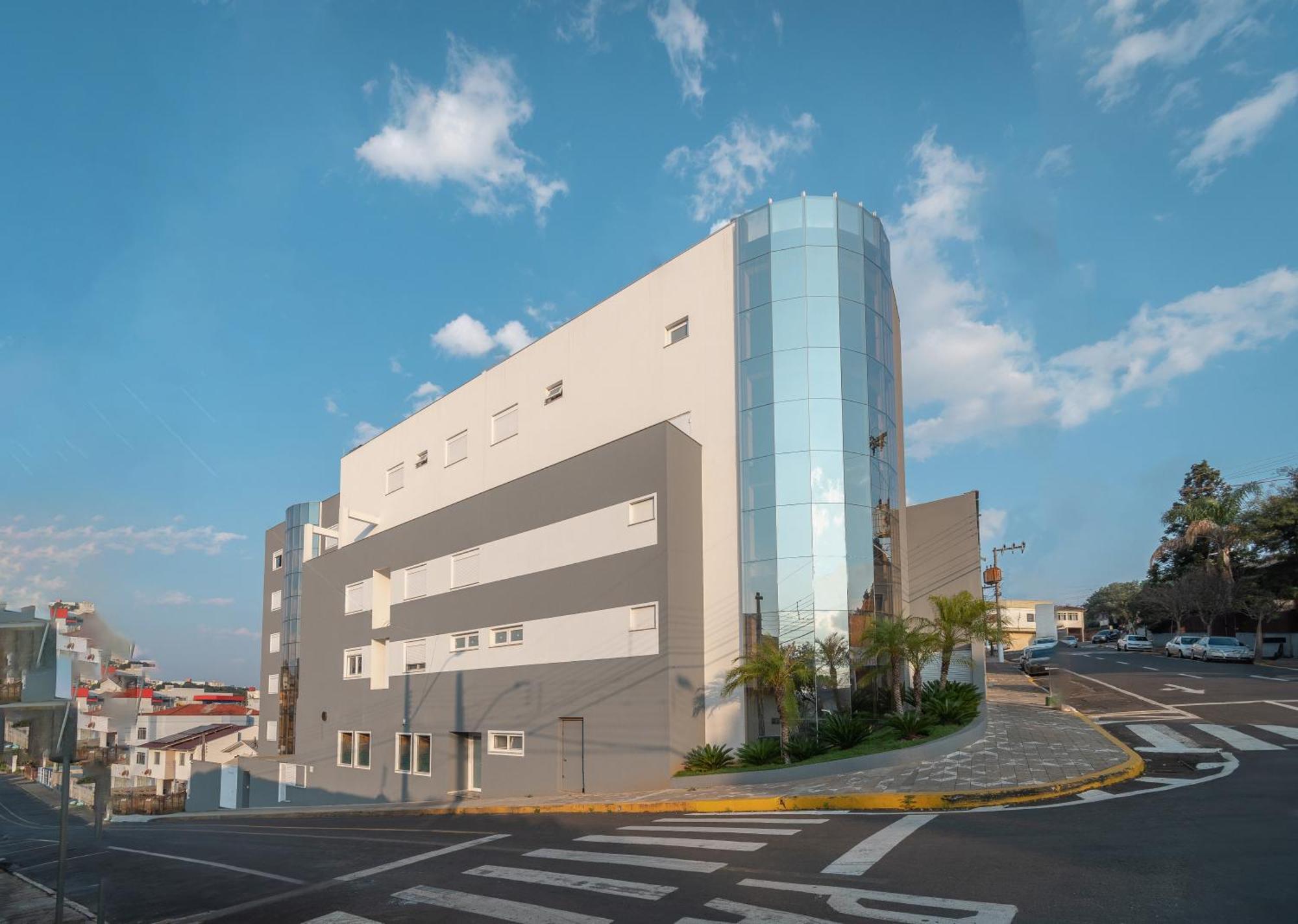 Caçador Hotel Kindermann מראה חיצוני תמונה